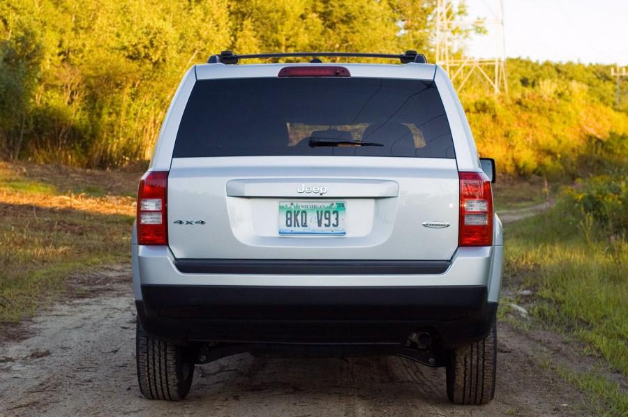  Jeep Patriot 2012 года  (фото 3 из 40)